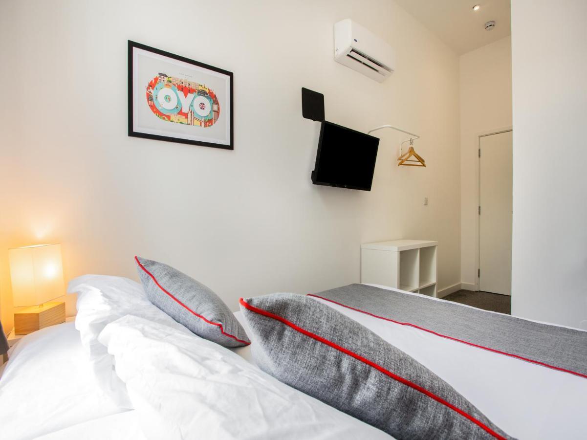 Oyo Mystay Inn ลอนดอน ภายนอก รูปภาพ