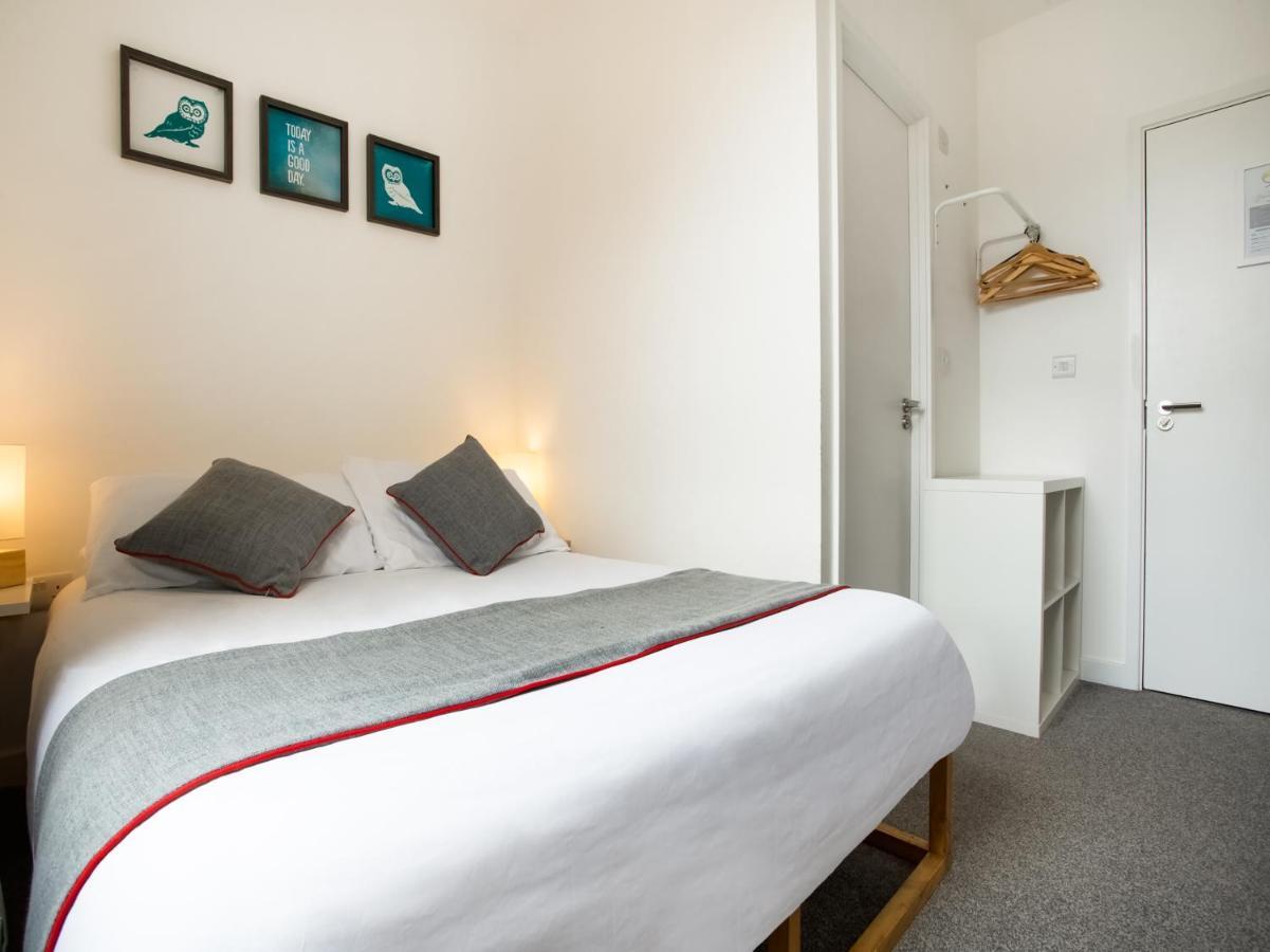 Oyo Mystay Inn ลอนดอน ภายนอก รูปภาพ